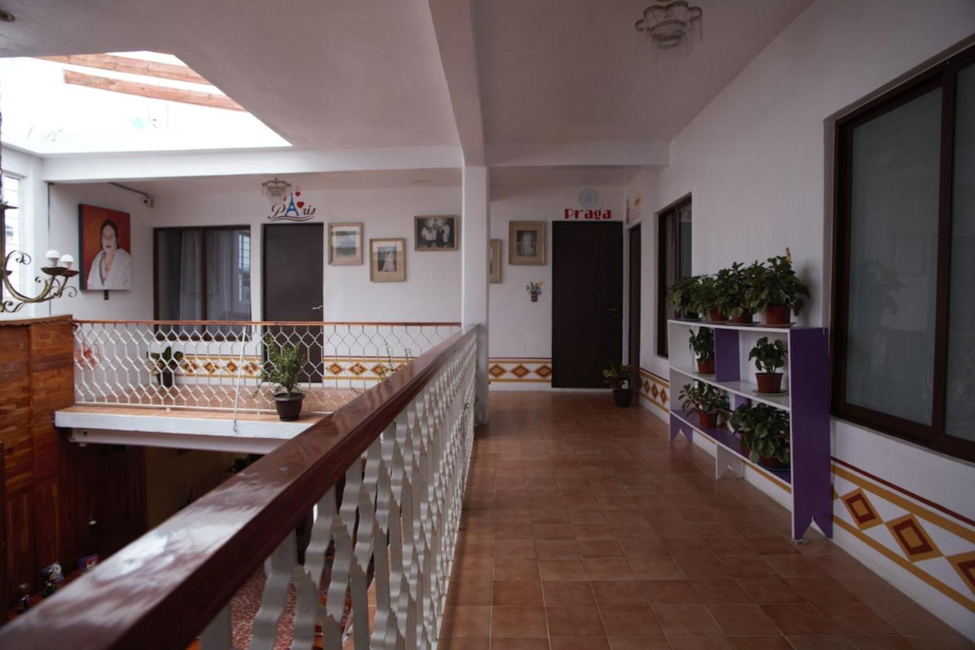 Отель Capital O Casa Rotter Сан-Кристобаль-де-Ла-Касас Экстерьер фото